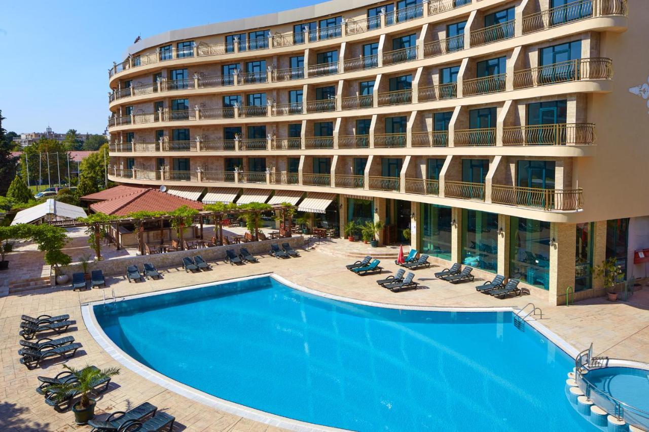 Mena Palace Hotel Sunny Beach Exterior photo